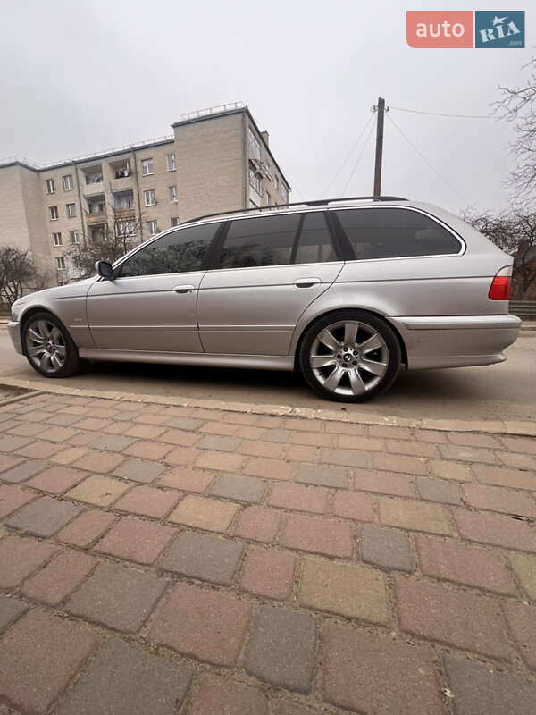 Универсал BMW 5 Series 2003 в Каменке-Бугской