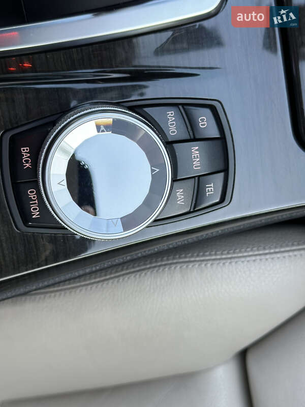 Седан BMW 5 Series 2011 в Одесі