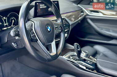 Седан BMW 5 Series 2019 в Киеве