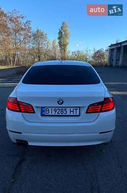 Седан BMW 5 Series 2012 в 