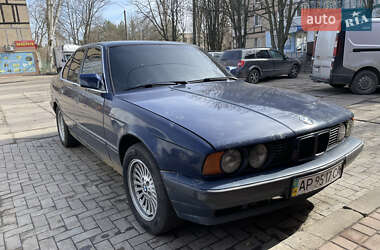 Седан BMW 5 Series 1988 в Покрове