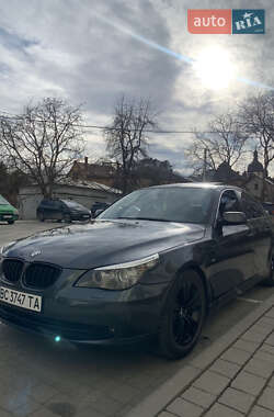 Седан BMW 5 Series 2008 в Львові