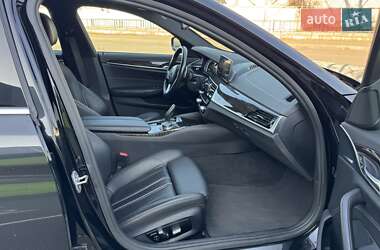 Седан BMW 5 Series 2017 в 