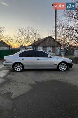 Седан BMW 5 Series 2001 в 