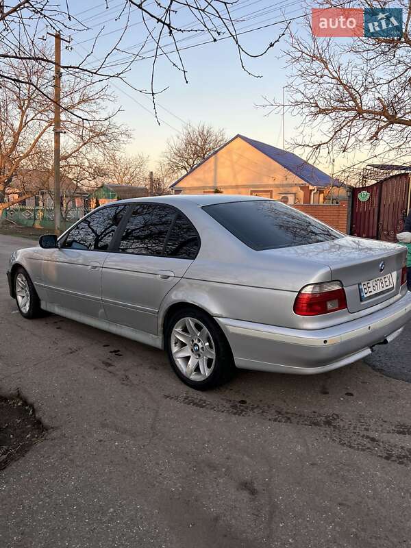 Седан BMW 5 Series 2001 в Миколаєві