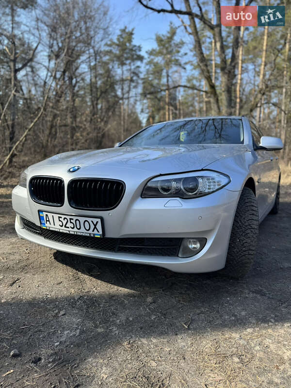 Універсал BMW 5 Series 2010 в Києві