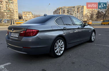 Седан BMW 5 Series 2013 в Измаиле