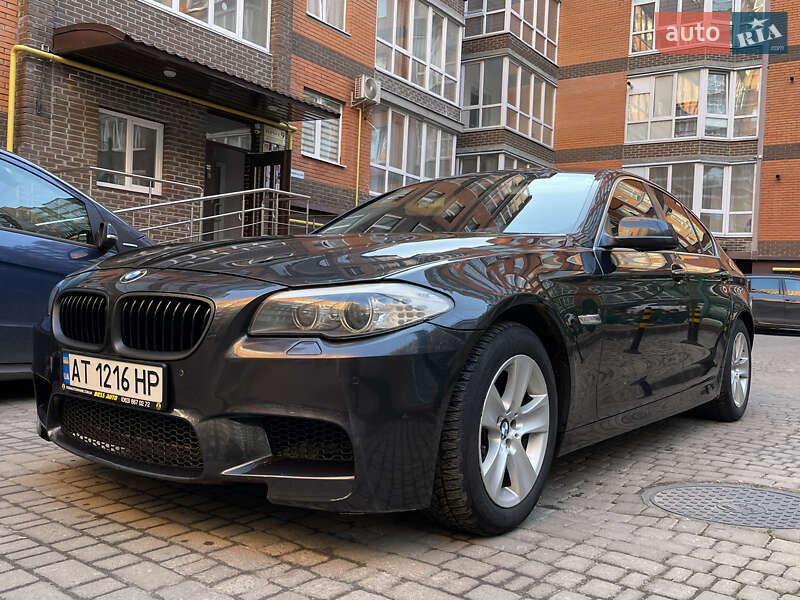 Седан BMW 5 Series 2012 в Львове