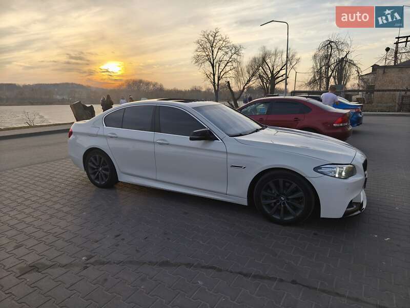 Седан BMW 5 Series 2016 в Києві фото 7 Седан BMW 5 Series 2016 в Києві