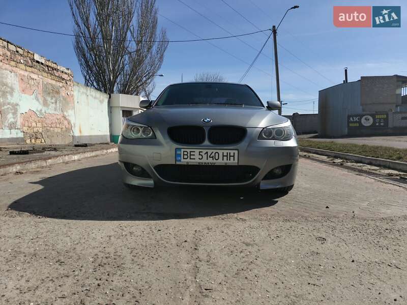 Седан BMW 5 Series 2005 в Николаеве