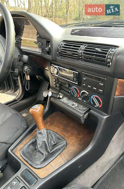 Седан BMW 5 Series 1994 в 