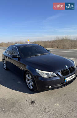 Седан BMW 5 Series 2006 в Брошневі-Облозі