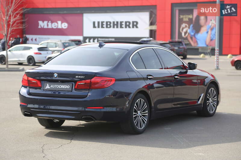 Седан BMW 5 Series 2017 в Києві