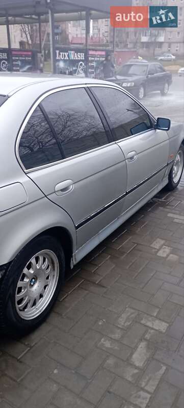 Седан BMW 5 Series 1996 в Ирпене