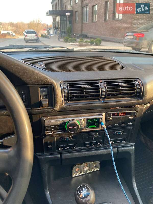 Седан BMW 5 Series 1989 в Хмельницькому