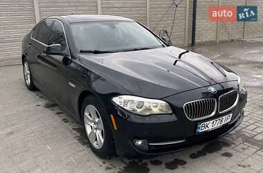 Седан BMW 5 Series 2012 в 
