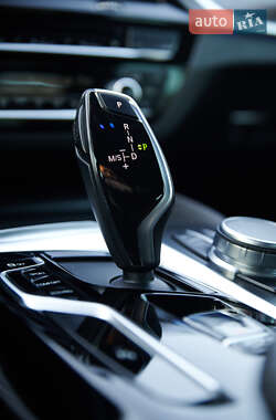 Седан BMW 5 Series 2020 в 