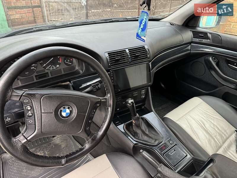 Універсал BMW 5 Series 1998 в Запоріжжі