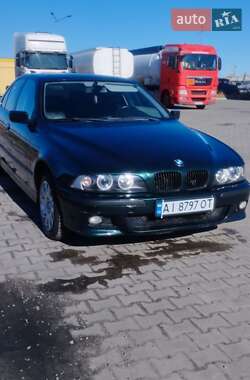 Седан BMW 5 Series 1997 в Киеве