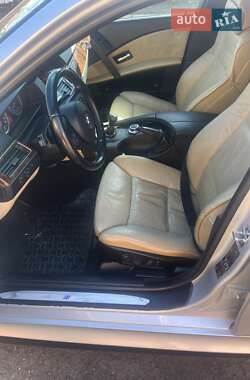 Седан BMW 5 Series 2006 в 