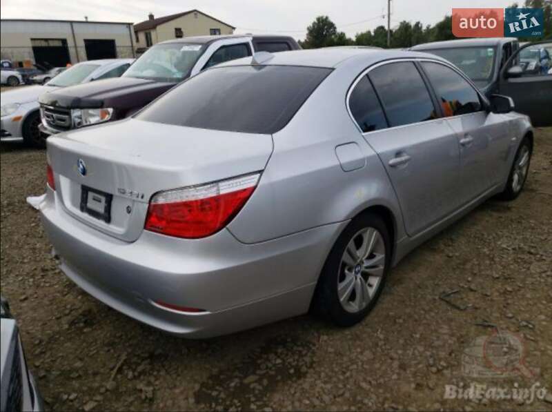 Седан BMW 5 Series 2009 в Киеве