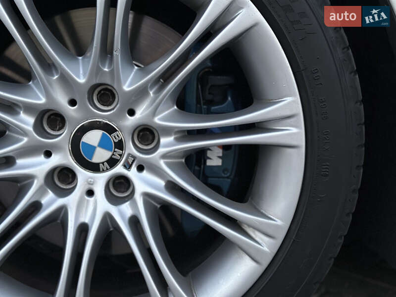 Седан BMW 5 Series 2009 в Петриковке
