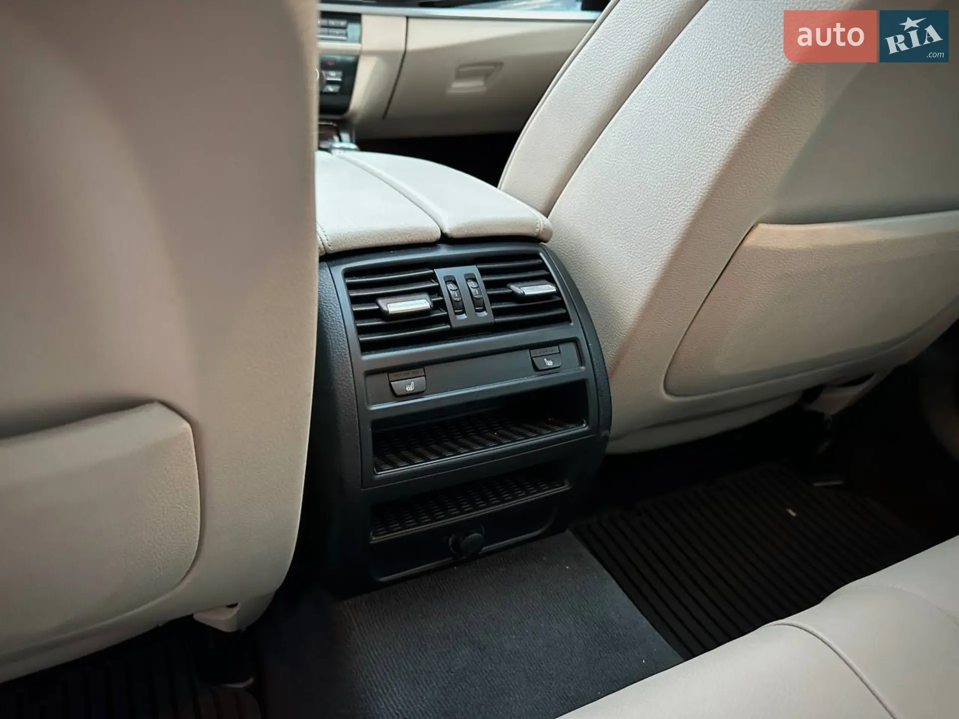2011 BMW 5er - мініатюра 7