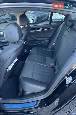 Седан BMW 5 Series 2019 в 