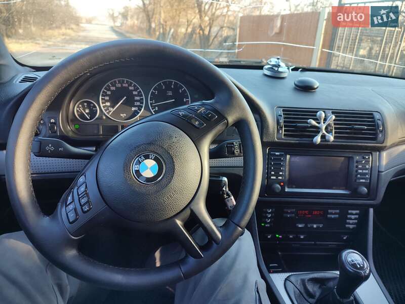Седан BMW 5 Series 2002 в Миколаєві