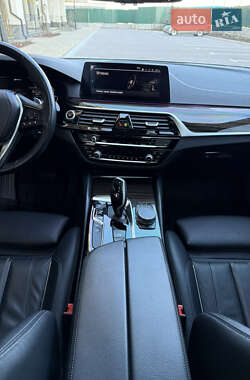 Седан BMW 5 Series 2020 в 