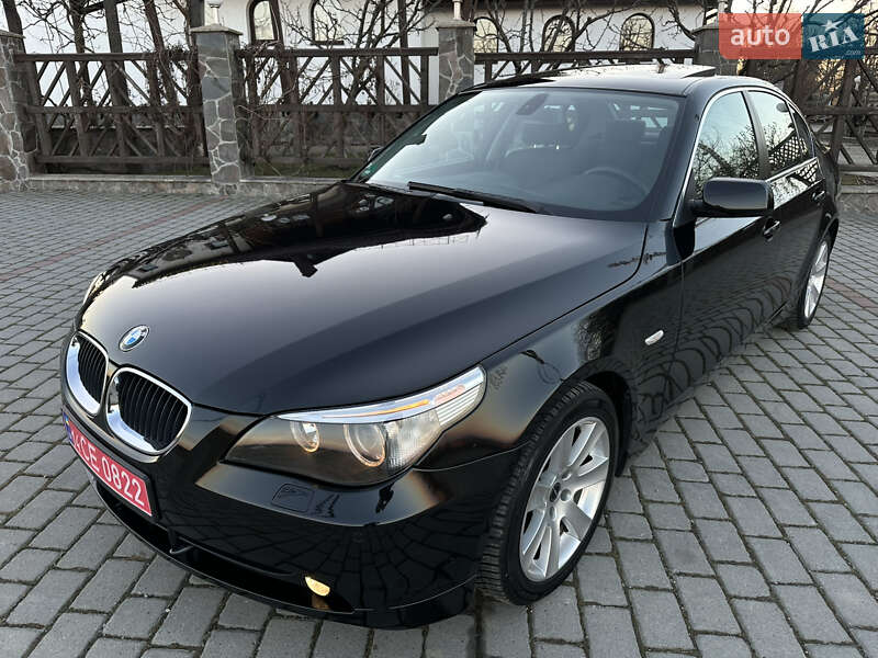 Седан BMW 5 Series 2005 в 