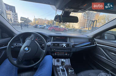 Седан BMW 5 Series 2013 в 