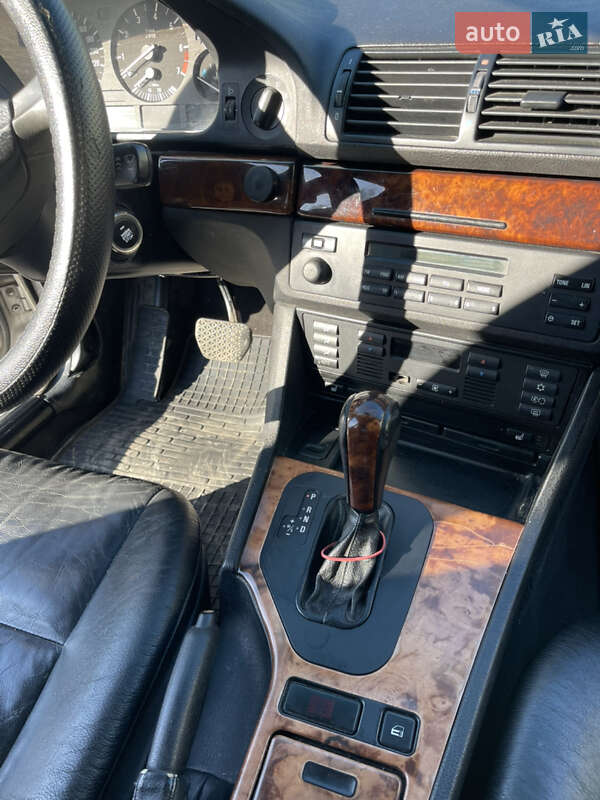 Седан BMW 5 Series 1998 в Хмельницькому