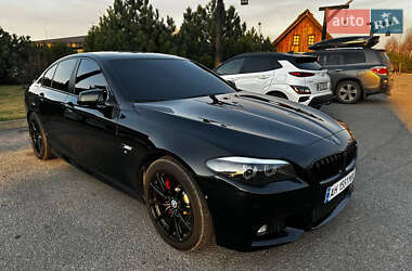 Седан BMW 5 Series 2010 в 