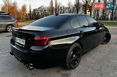 Седан BMW 5 Series 2010 в 
