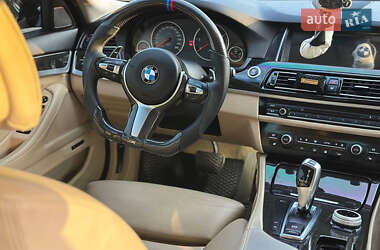 Седан BMW 5 Series 2010 в 