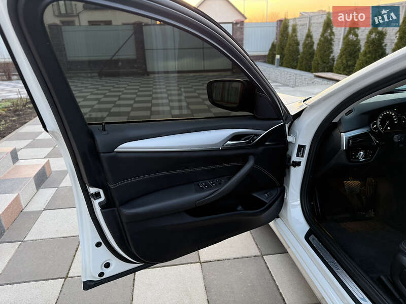 Універсал BMW 5 Series 2018 в Летичіві