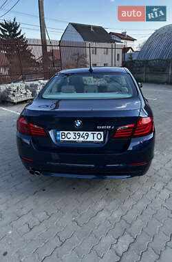 Седан BMW 5 Series 2013 в 