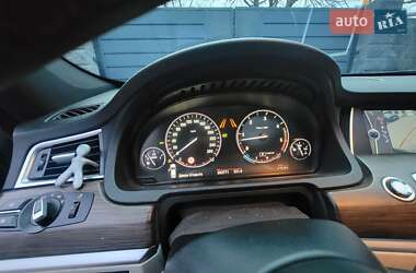 Лифтбек BMW 5 Series 2010 в 