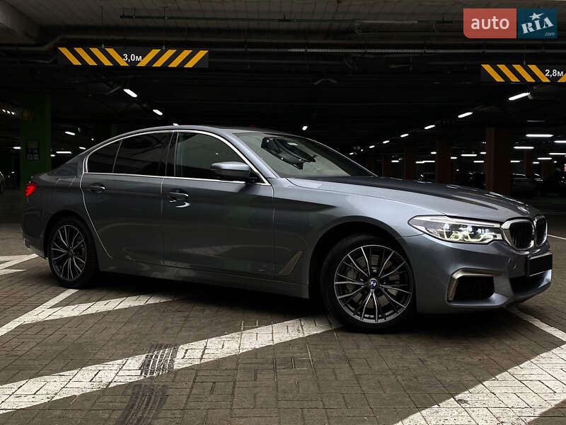 BMW 5 Series 2019