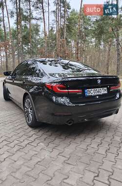 Седан BMW 5 Series 2017 в 