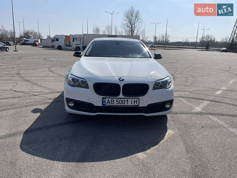 BMW 5 Series 2016