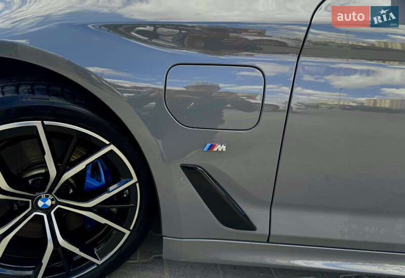 Седан BMW 5 Series 2021 в Львові