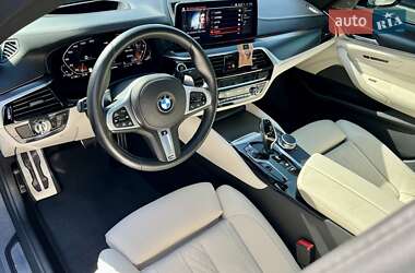 Седан BMW 5 Series 2020 в 