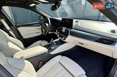 Седан BMW 5 Series 2020 в 