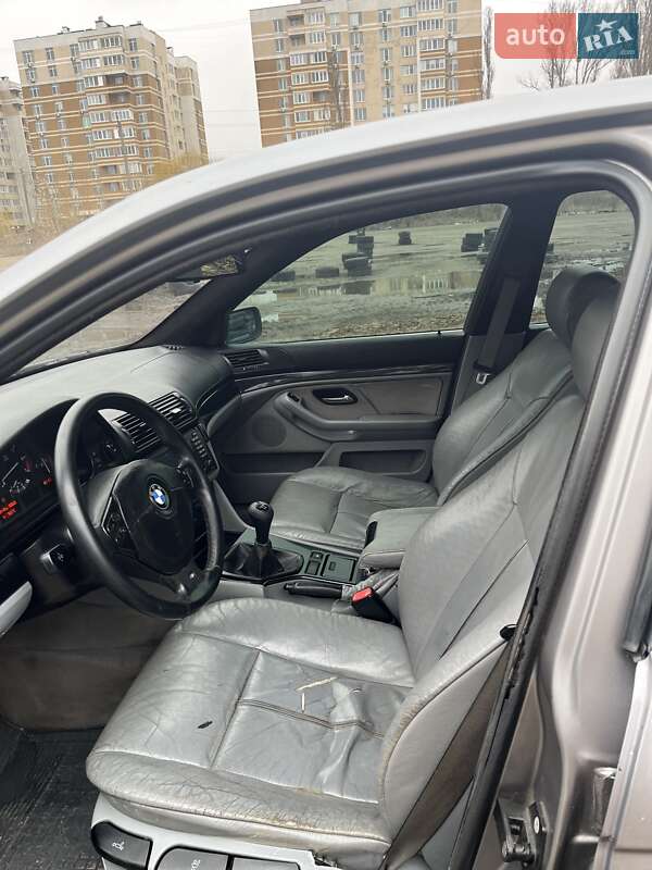 Седан BMW 5 Series 1997 в Вишгороді