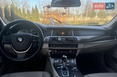 Седан BMW 5 Series 2013 в 