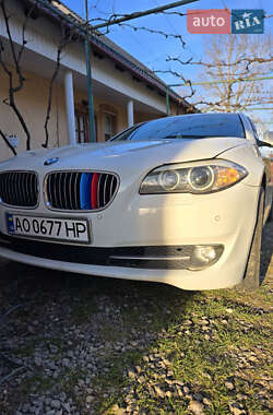 Универсал BMW 5 Series 2011 в 