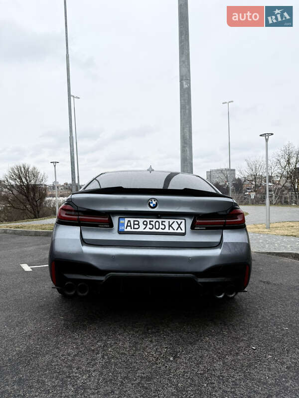 Седан BMW 5 Series 2017 в Виннице