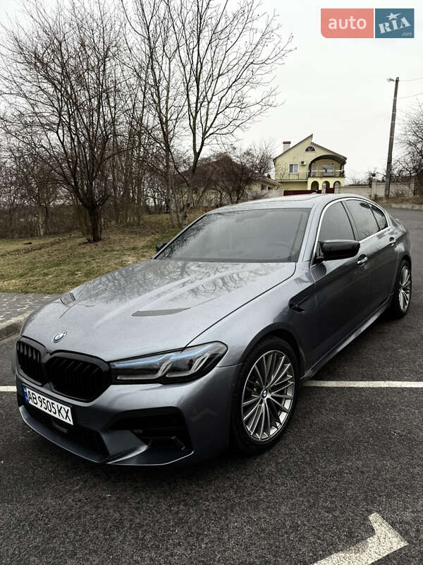 Седан BMW 5 Series 2017 в Виннице